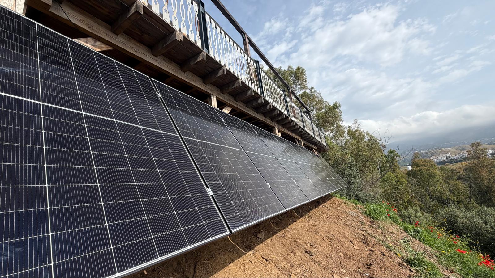 Solar Array Extension — 6× 500 W Panels on Deye 8 kW Hybrid, Mijas